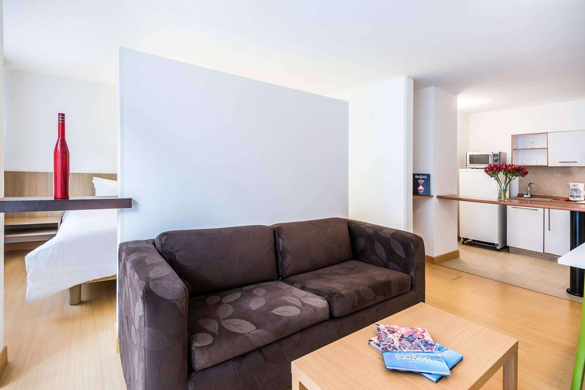 Viaggio Virrey City Apartment Богота Екстер'єр фото